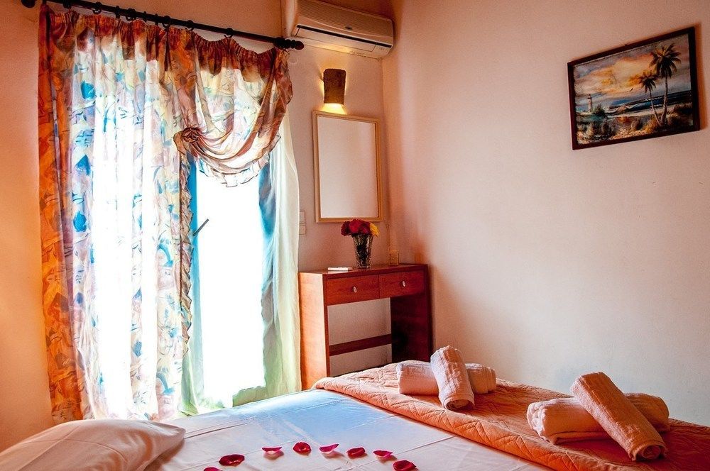 Dreams Beach Apartments קאטליוס מראה חיצוני תמונה