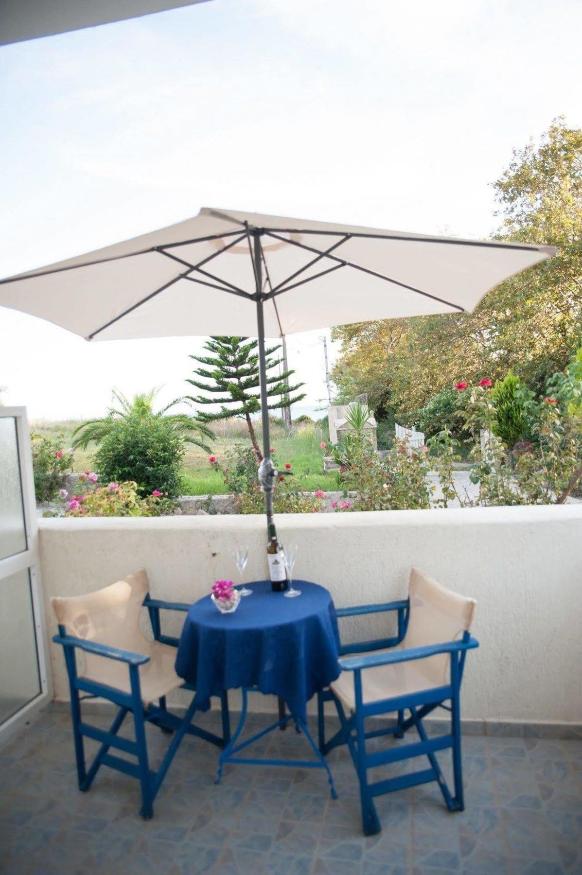 Dreams Beach Apartments קאטליוס מראה חיצוני תמונה